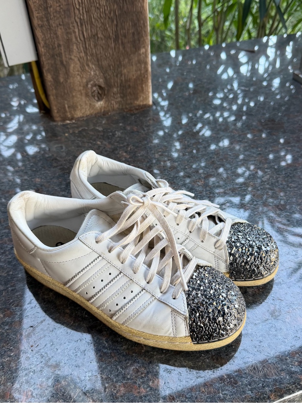 Women’s Adidas Superstar Sneakers - US8